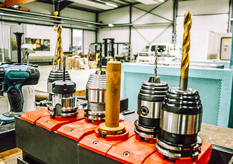 Werkzeuge im Anlagenpark